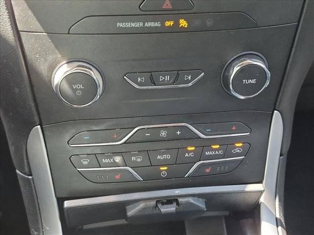 Used 2020 Ford Edge SEL w/ Convenience Package FWD image 14