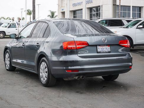 Used 2015 Volkswagen Jetta S FWD image 5