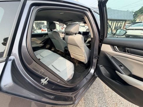 Used 2020 Honda Accord LX image 64