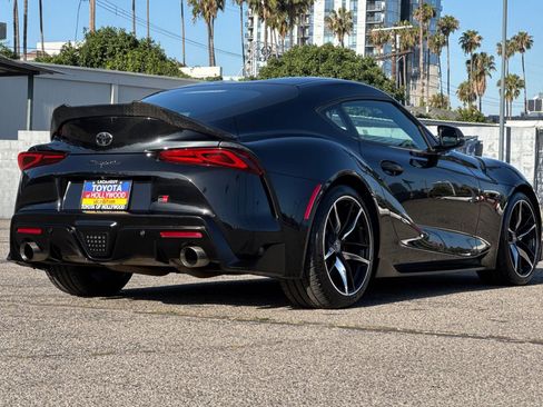 Used 2021 Toyota Supra Premium w/ Driver Assist Package RWD image 4