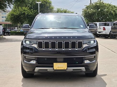Certified 2024 Jeep Wagoneer L Series II RWD image 2