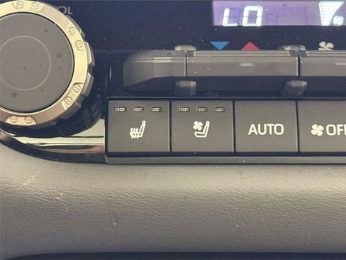 Certified 2026 Toyota Sequoia Capstone AWD/4WD image 8