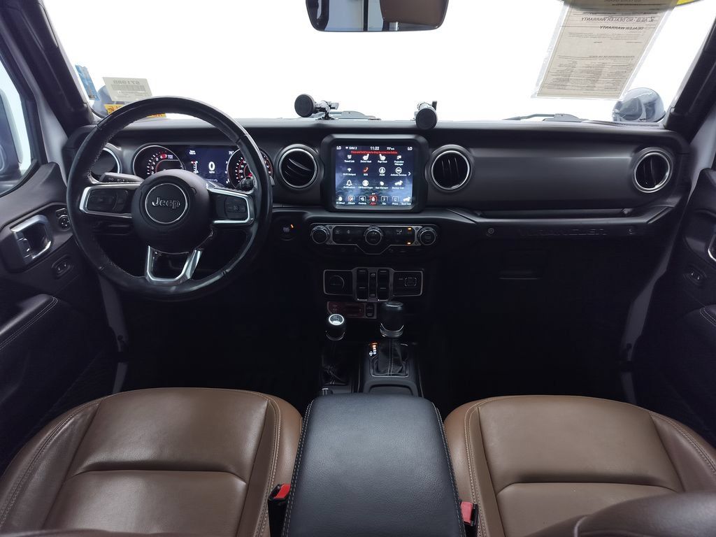 Used 2021 Jeep Wrangler Unlimited Rubicon AWD/4WD image 11