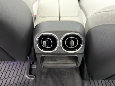 New 2026 Mercedes-Benz C 300 Sedan image 16