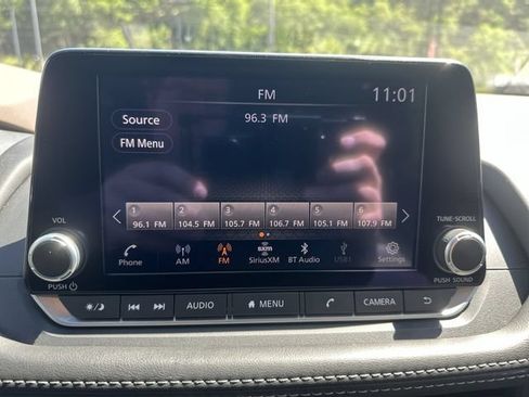 Used 2023 Nissan Rogue SV w/ SV Premium B Package AWD/4WD image 22