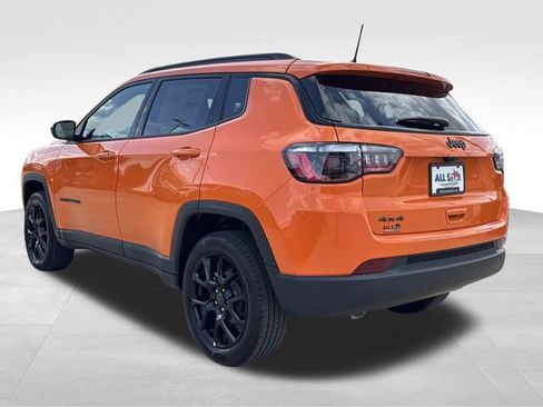 New 2026 Jeep Compass Latitude AWD/4WD image 5