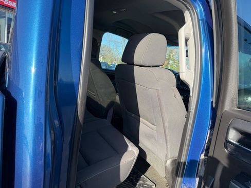 Used 2017 Chevrolet Silverado 1500 LT AWD/4WD image 15