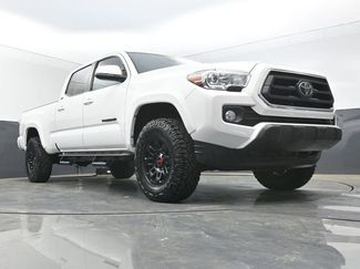 Used 2023 Toyota Tacoma SR5 w/ Technology Package video 1