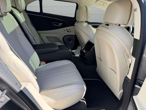 New 2026 Bentley Flying Spur Plug-In Hybrid AWD/4WD image 14