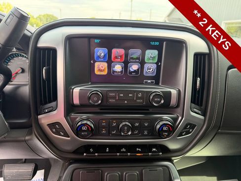 Used 2017 GMC Sierra 1500 SLT w/ SLT Premium Package AWD/4WD image 25