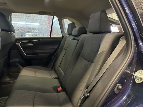 Used 2023 Toyota RAV4 XLE w/ Convenience Package image 12
