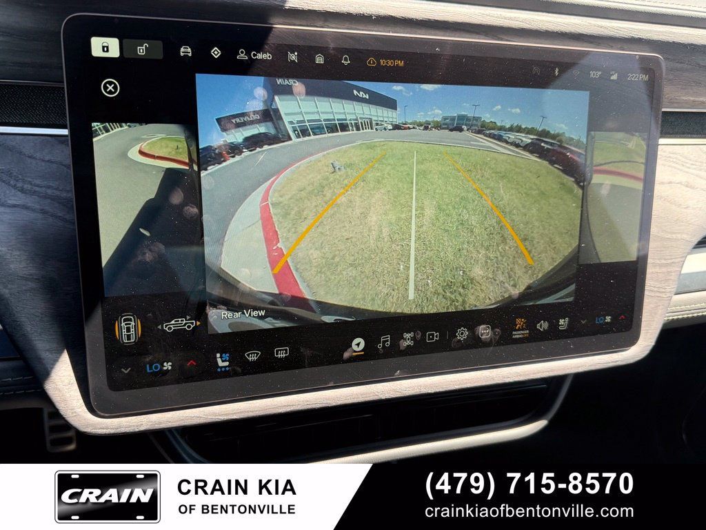 Used 2022 Rivian R1T Adventure AWD/4WD image 16