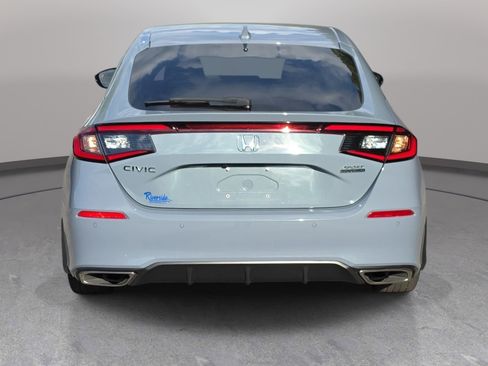 Used 2024 Honda Civic Sport Touring image 2