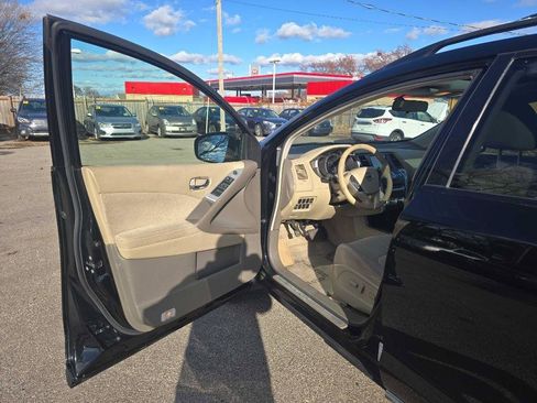 Used 2011 Nissan Murano SV AWD/4WD image 9