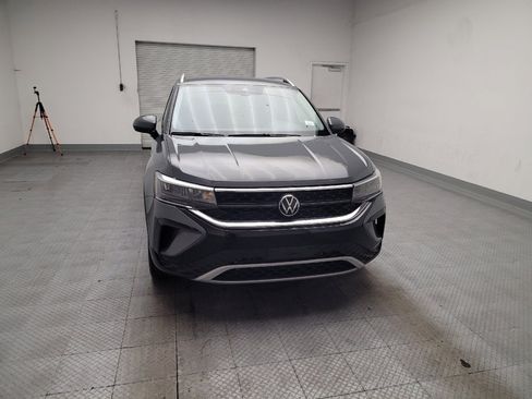 Used 2023 Volkswagen Taos SE w/ Black Wheel Package FWD image 14