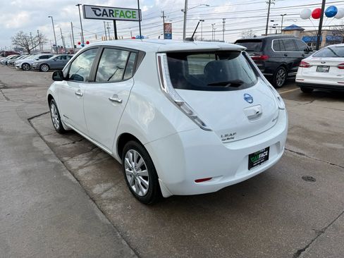 Used 2015 Nissan Leaf S w/ Charge Package image 9