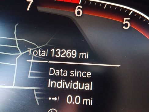 Certified 2023 BMW X4 xDrive30i w/ Premium Package image 16