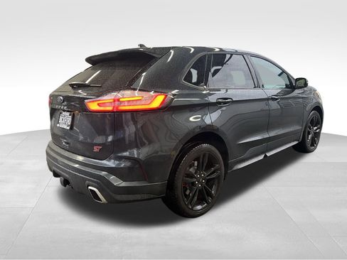 Used 2023 Ford Edge ST w/ Equipment Group 401A image 5