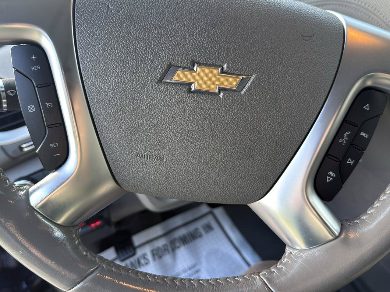 Used 2017 Chevrolet Traverse LT FWD image 17