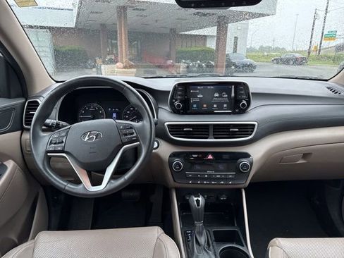 Used 2020 Hyundai Tucson Limited FWD image 13