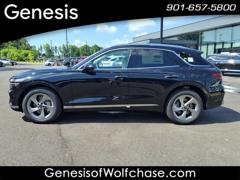 Used 2026 Genesis GV70 2.5T Advanced AWD/4WD image 2