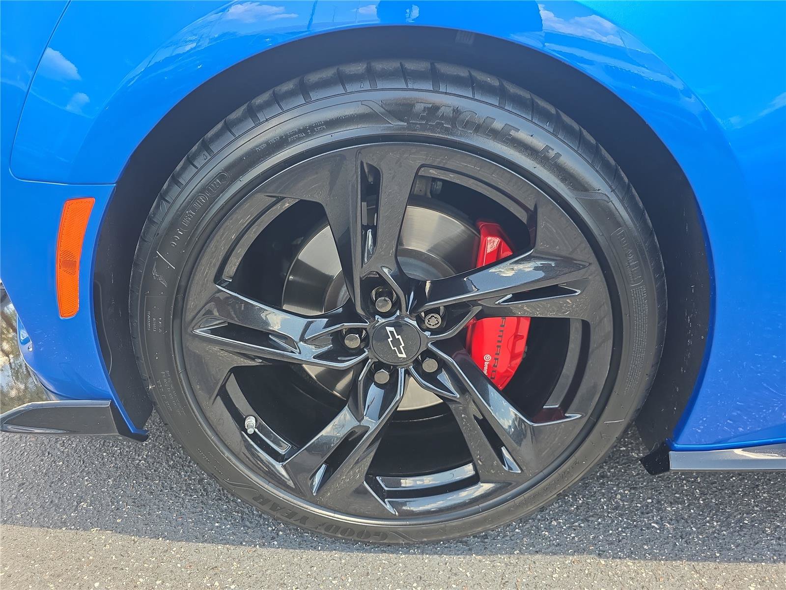 Used 2024 Chevrolet Camaro SS RWD image 7