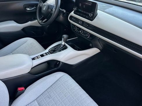 Certified 2024 Honda HR-V LX image 18