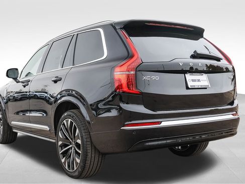 New 2026 Volvo XC90 T8 Plus w/ Protection Package Premier image 7