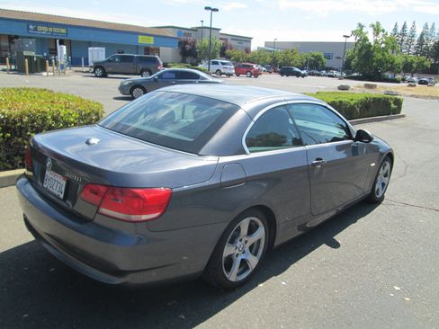 Used 2008 BMW 328i Convertible RWD image 4