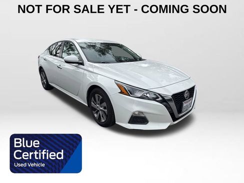 Used 2020 Nissan Altima 2.5 S image 1