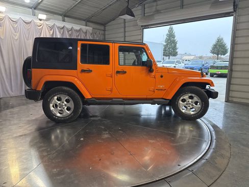 Used 2013 Jeep Wrangler Unlimited Sahara w/ Trailer Tow Group image 3
