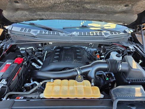 Used 2016 Ford F150 Lariat w/ Equipment Group 501A Mid image 26