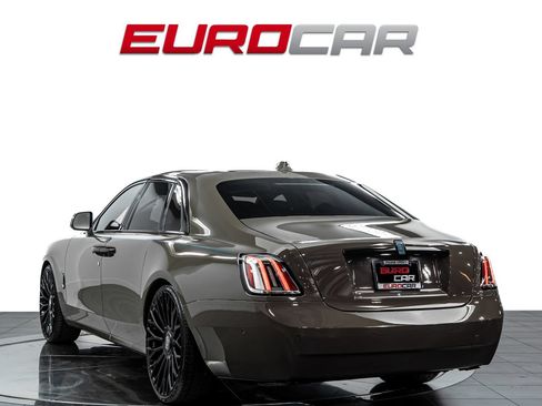 Used 2025 Rolls-Royce Ghost AWD/4WD image 4