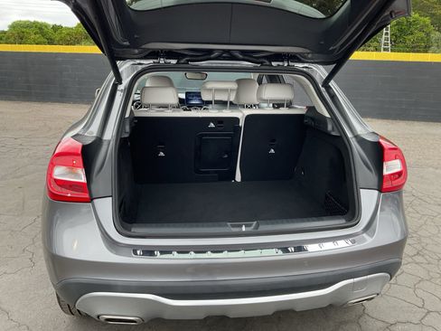 Used 2019 Mercedes-Benz GLA 250 image 25