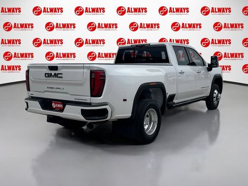Used 2024 GMC Sierra 3500 Denali Ultimate AWD/4WD image 5