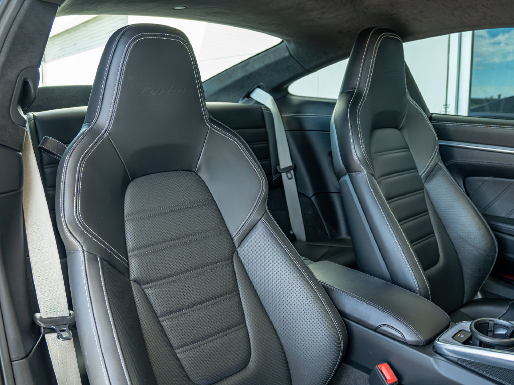Certified 2022 Porsche 911 Turbo AWD/4WD image 22