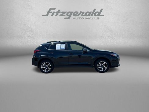 Used 2025 Subaru Crosstrek 2.5i Premium AWD/4WD image 9