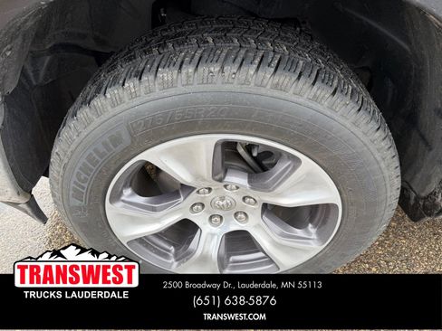 Used 2019 RAM 1500 Laramie image 9