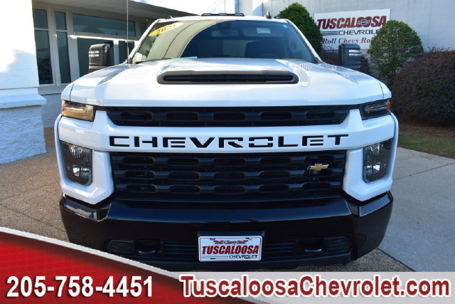Used 2021 Chevrolet Silverado 2500 Custom w/ Custom Value Package AWD/4WD image 4