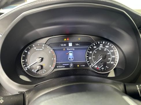 Used 2021 INFINITI QX50 Essential image 17