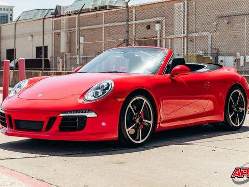 Used 2015 Porsche 911 Carrera S RWD image 5