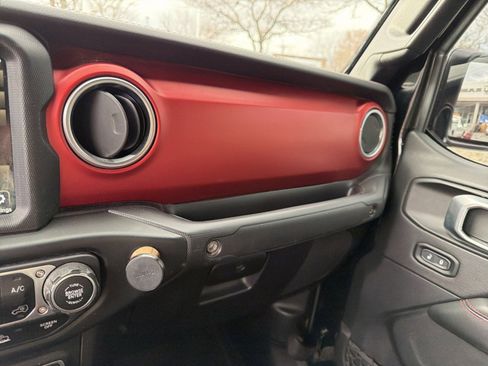 Used 2021 Jeep Gladiator Rubicon image 20