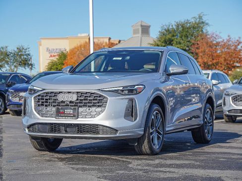 New 2025 Audi Q5 Premium Plus image 7