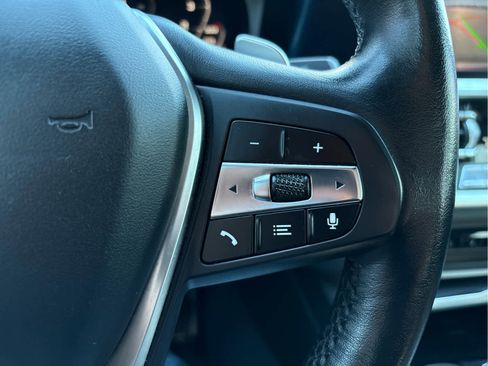 Used 2019 BMW 330i xDrive Sedan w/ Convenience Package image 25