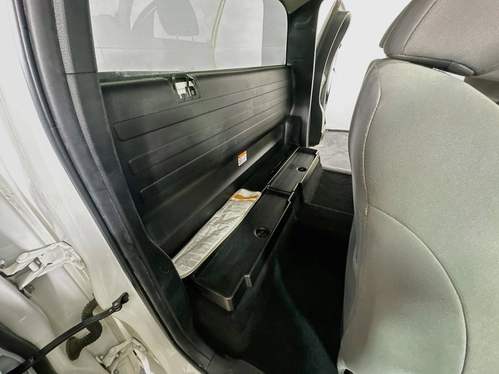 Used 2022 Toyota Tacoma SR RWD image 12