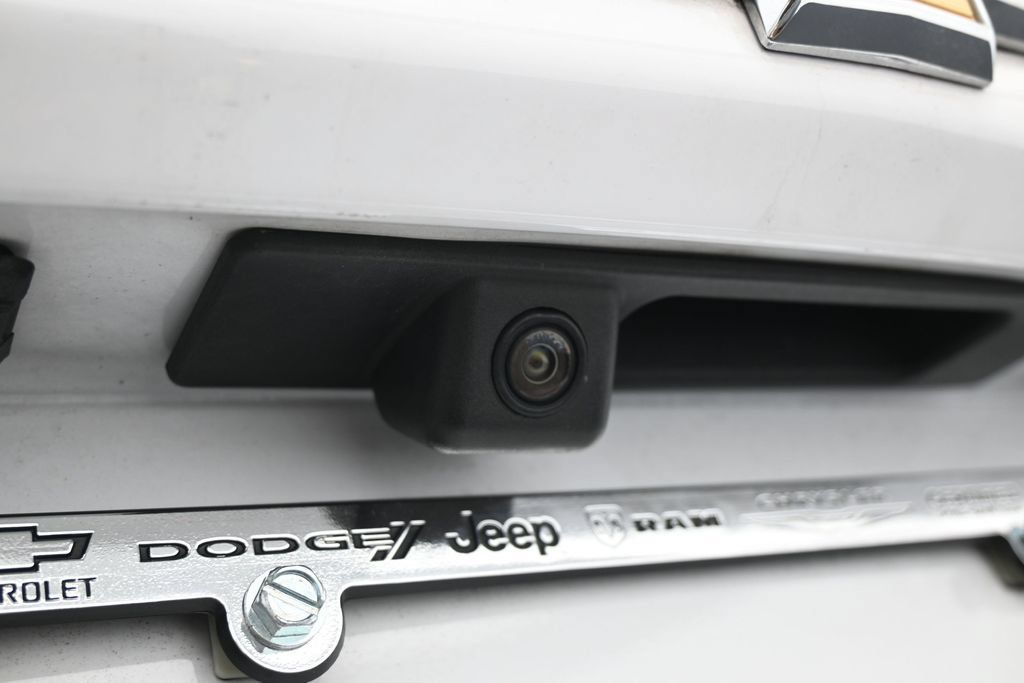 Used 2024 Chevrolet Equinox LT FWD image 32