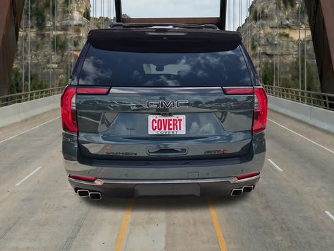 New 2026 GMC Yukon XL AT4 Ultimate AWD/4WD image 9