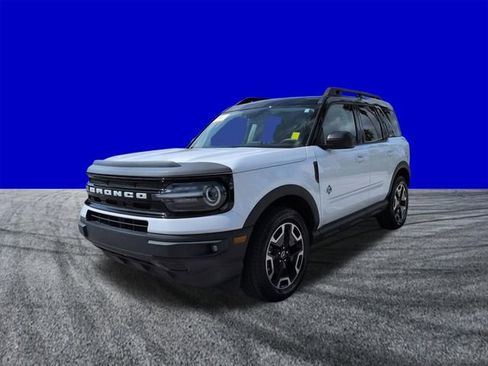 Certified 2023 Ford Bronco Sport Outer Banks w/ Tech Package image 8