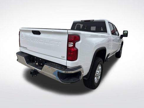 Used 2023 Chevrolet Silverado 2500 LT w/ Convenience Package AWD/4WD image 9
