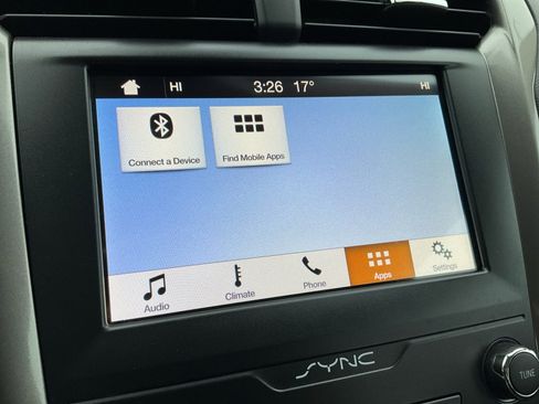 Used 2019 Ford Fusion SE image 25